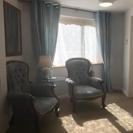Crystal Springs לינה וארוחת בוקר