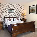 Bed and breakfast Crystal Springs 3*