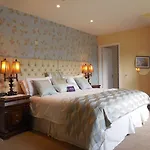 Crystal Springs 3*