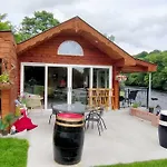 Crystal Springs 3*