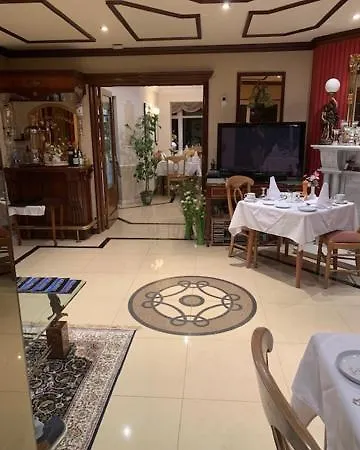 Bed & Breakfast Crystal Springs 3*