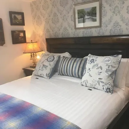 Crystal Springs Bed & Breakfast