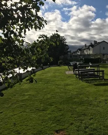 Crystal Springs Bed & Breakfast 3*