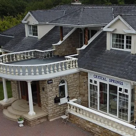 Crystal Springs Bed & Breakfast 3*