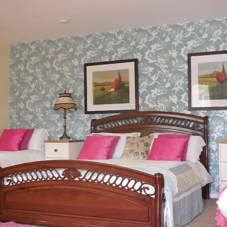 クリスタル スプリングス ベッド・アンド・ブレックファスト