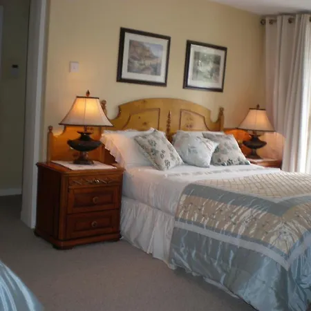 Bed & Breakfast Crystal Springs 3*