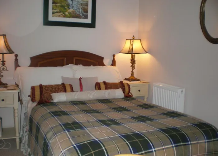 Bed & Breakfast Crystal Springs 3*