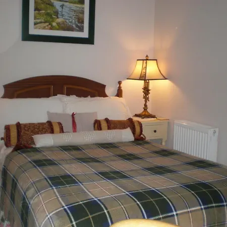 Bed and Breakfast Crystal Springs 3*
